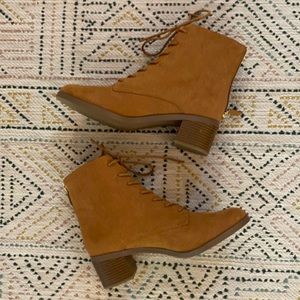 NWOT LOFT Lace Up Heeled Bootie